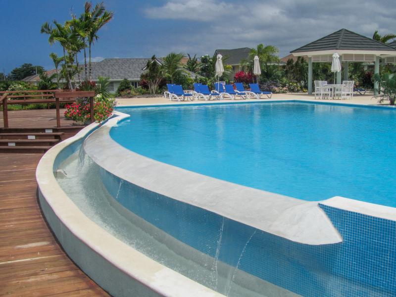 Ocho Rios Under The Palms Villa Ngoại thất bức ảnh