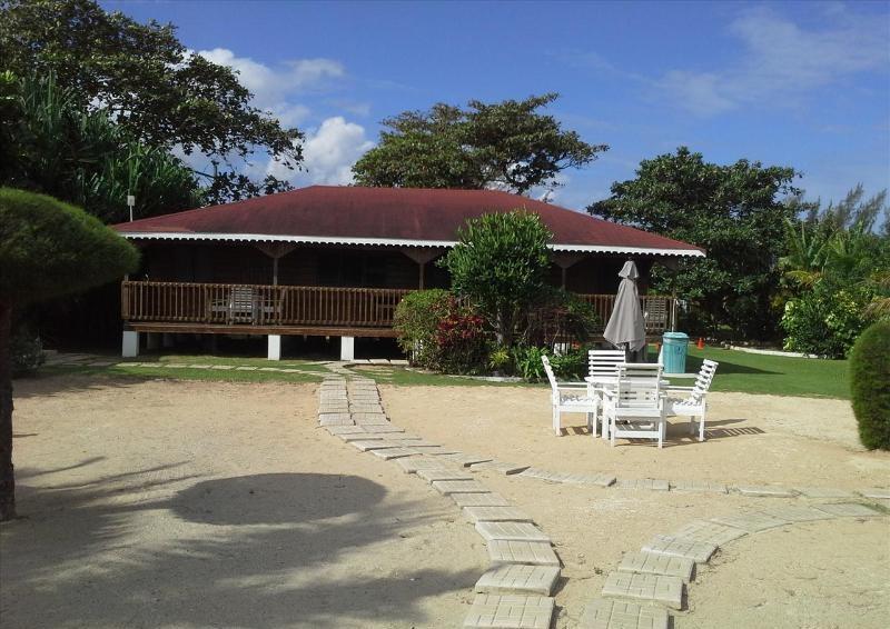 Ocho Rios Under The Palms Villa Ngoại thất bức ảnh